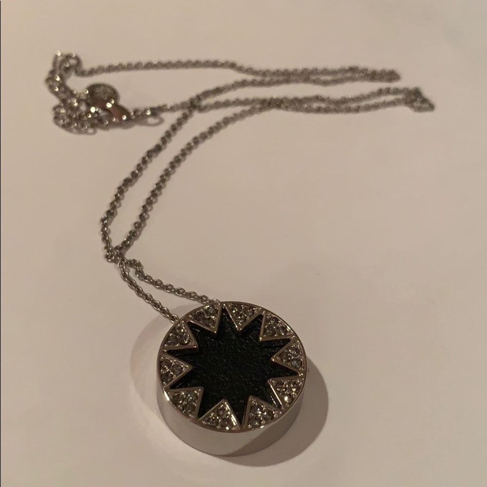 House of Harlow necklace